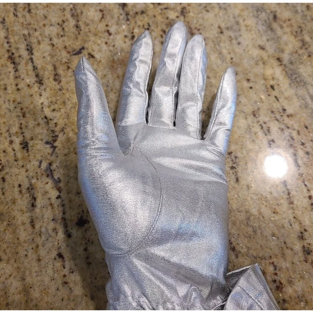 New! Vintage Size L Silver Metallic Formal 8.5